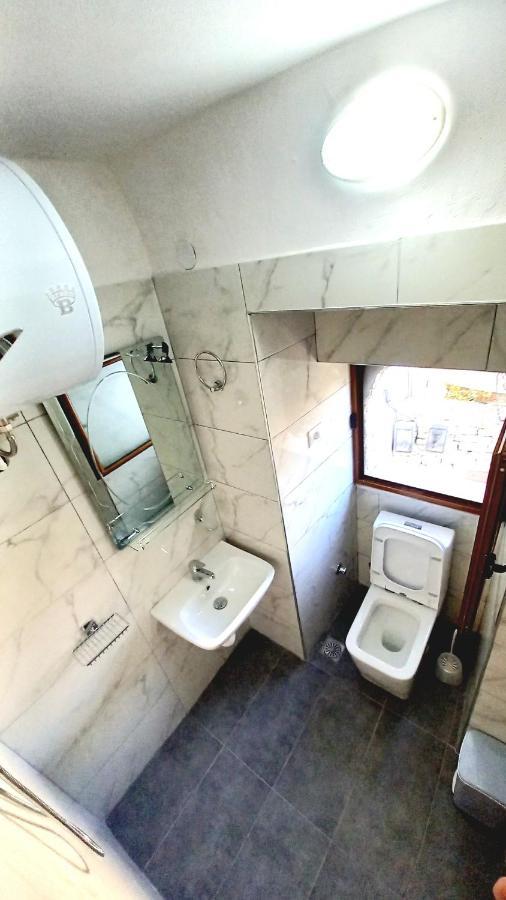 Gjirokastër Guesthouse Celo المظهر الخارجي الصورة