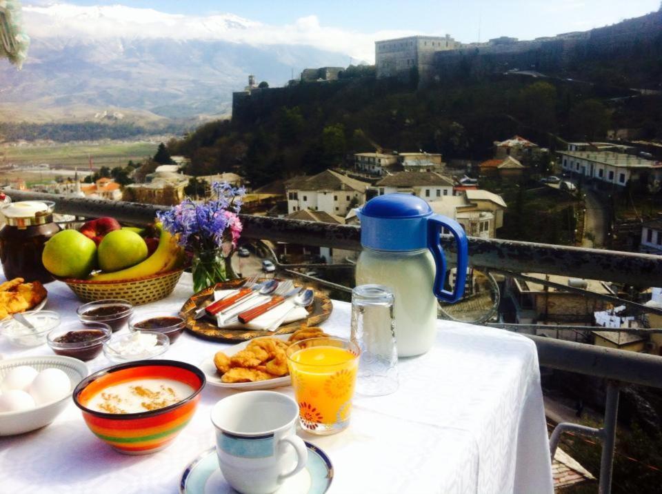 Gjirokastër Guesthouse Celo المظهر الخارجي الصورة