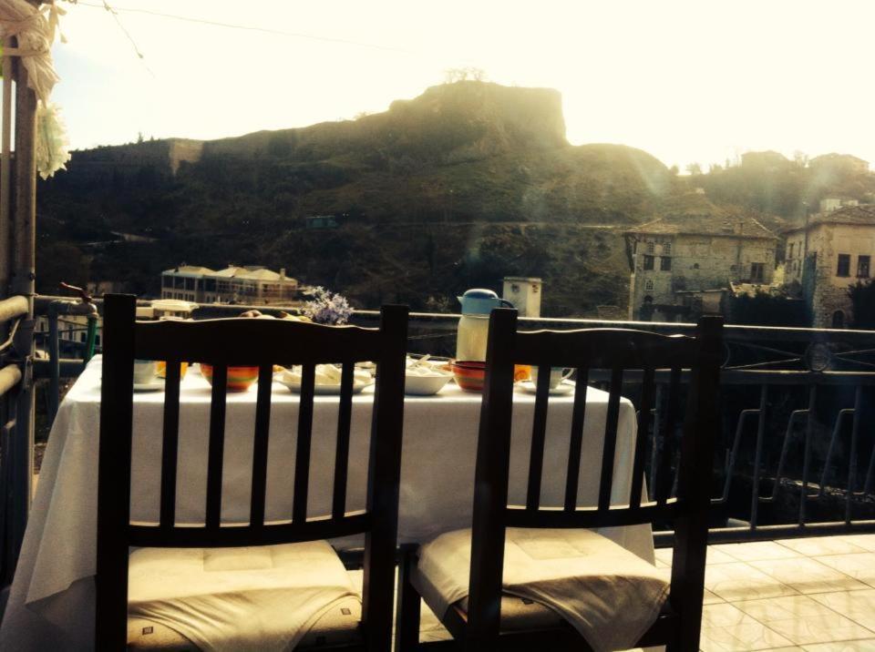 Gjirokastër Guesthouse Celo المظهر الخارجي الصورة