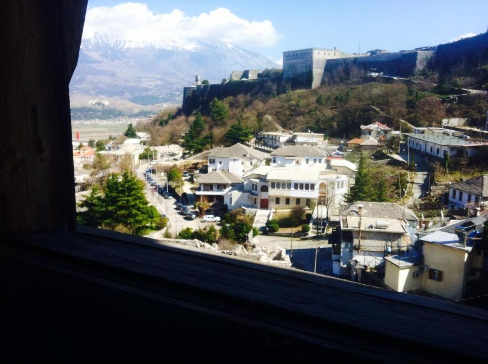Gjirokastër Guesthouse Celo المظهر الخارجي الصورة