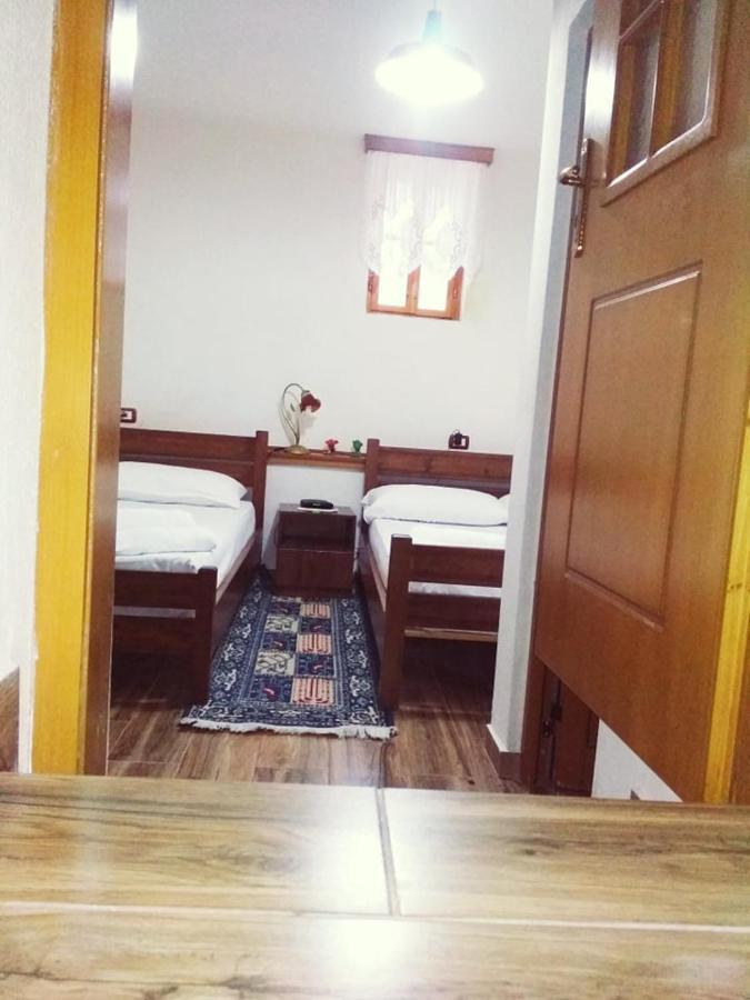 Gjirokastër Guesthouse Celo المظهر الخارجي الصورة
